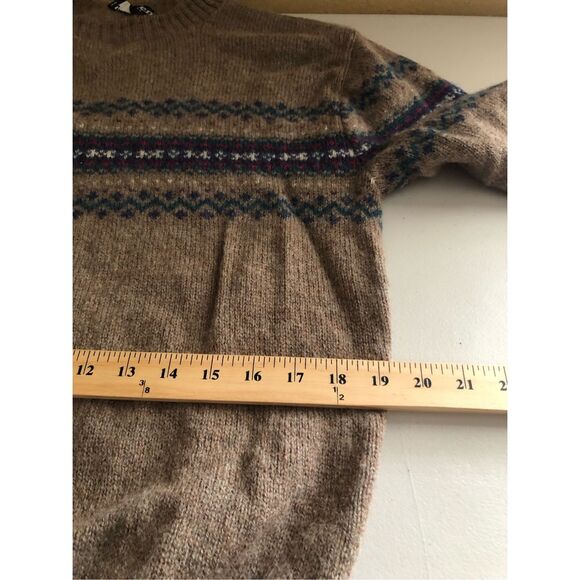 Vintage Jantzen Wool Blend Fair Isle Sweater - Made in USA (Size M) - Picture 8 of 12